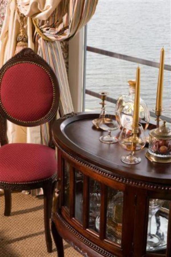 Apvalaus Stalo Klubas Gastro & Spa Hotel Trakai Luaran gambar