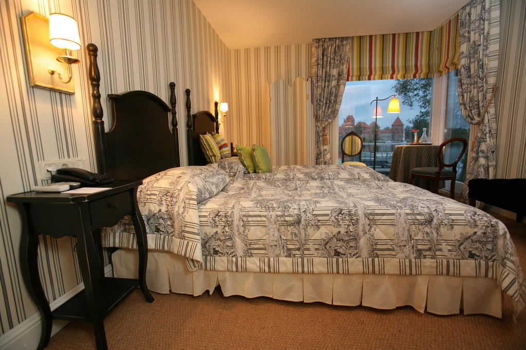 Apvalaus Stalo Klubas Gastro & Spa Hotel Trakai Bilik gambar