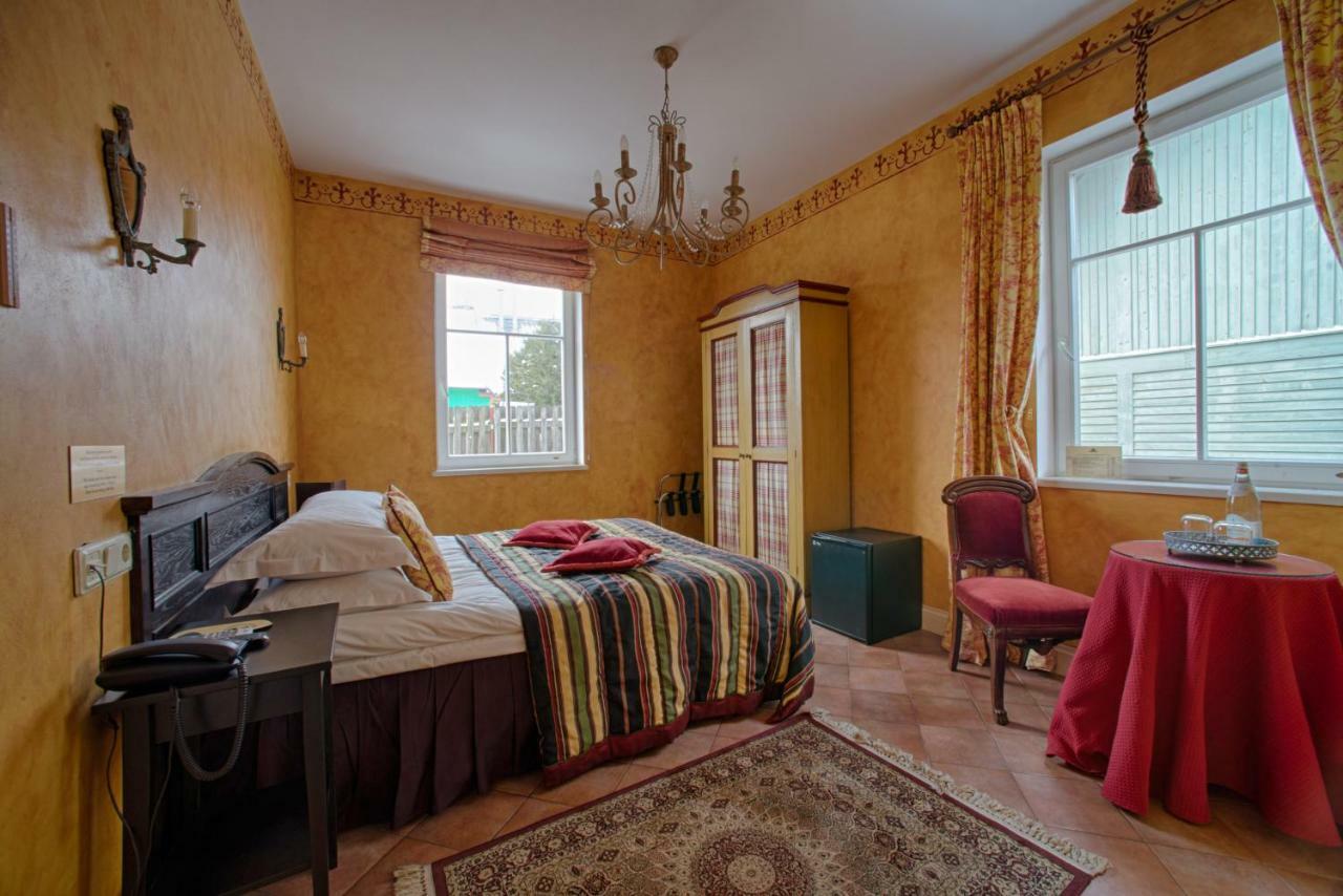 Apvalaus Stalo Klubas Gastro & Spa Hotel Trakai Luaran gambar